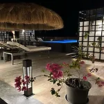 3Br 2Ba Serene Escape 4 Pools Free Wifi Onsite Restaurant And Onsite Shop And Gym
