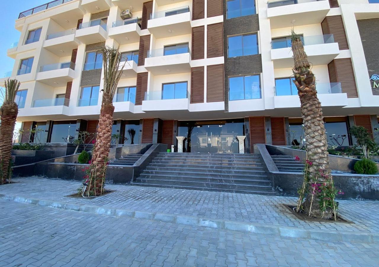 3Br 2Ba Serene Escape 4 Pools 1 Heated In The Winter Free Wifi Restaurant And Onsite Shop * Hurghada